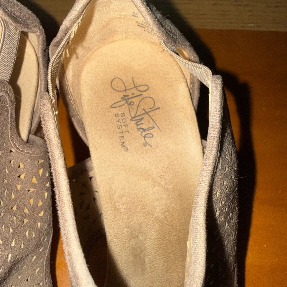 Life‎ stride Elegant Brown Peep-Toe wedges